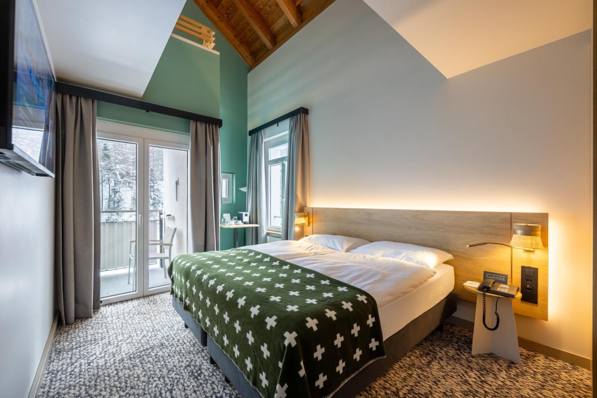 Hotel Schweizerhof Sils Maria, A Faern Collection Hotel Exterior photo